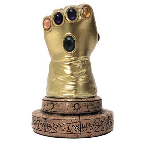 MARVEL COMICS INFINITY GAUNTLET PREVIEWS EXCLUSIVE DESK MONUMENT - 219 Collectibles